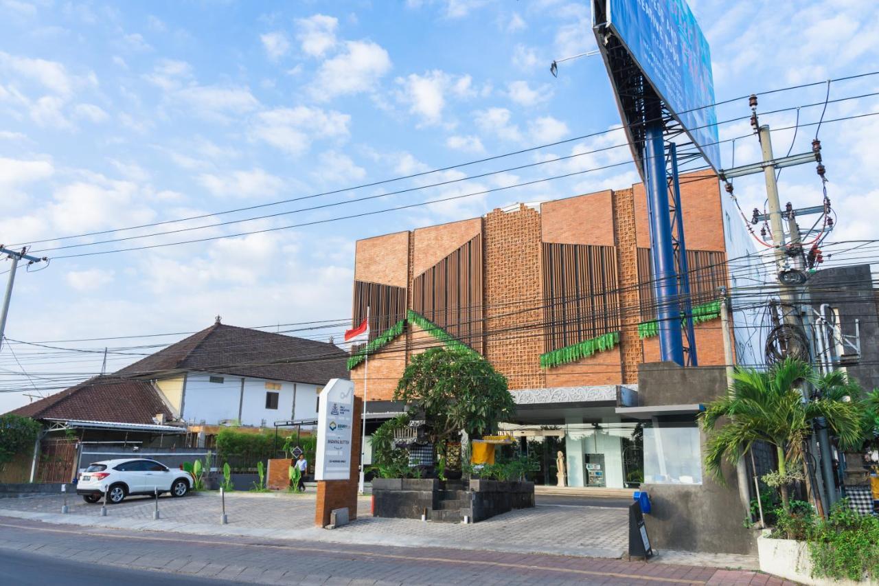 Berry Biz Hotel Sunset Road スミニャック エクステリア 写真